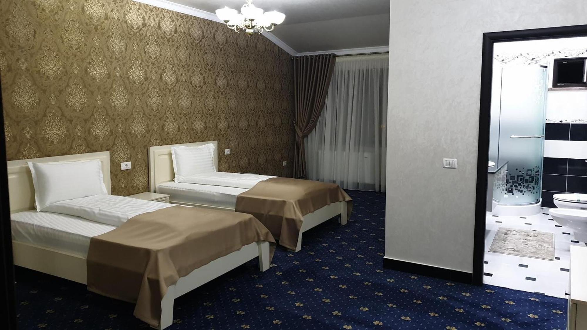 Hotel Bacsoridana Tecuci Luaran gambar