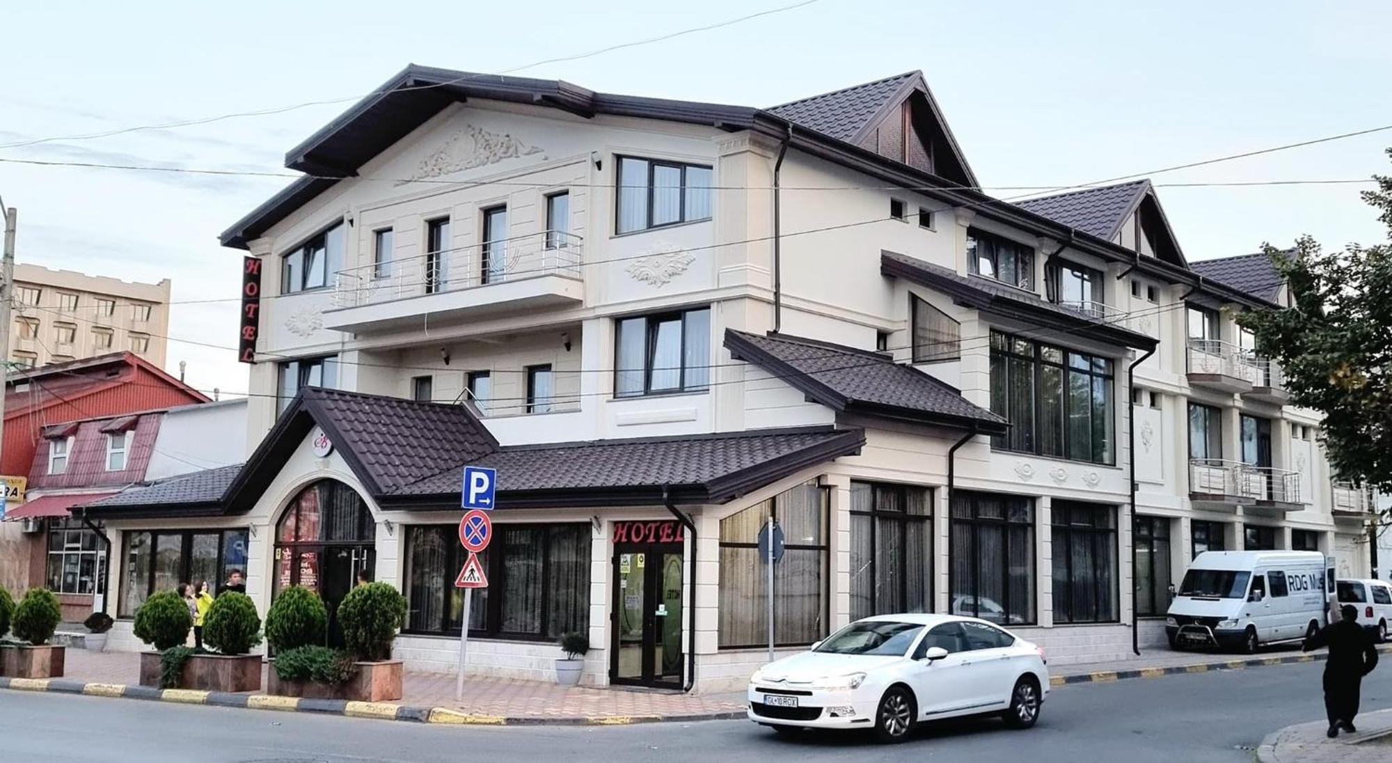 Hotel Bacsoridana Tecuci Luaran gambar
