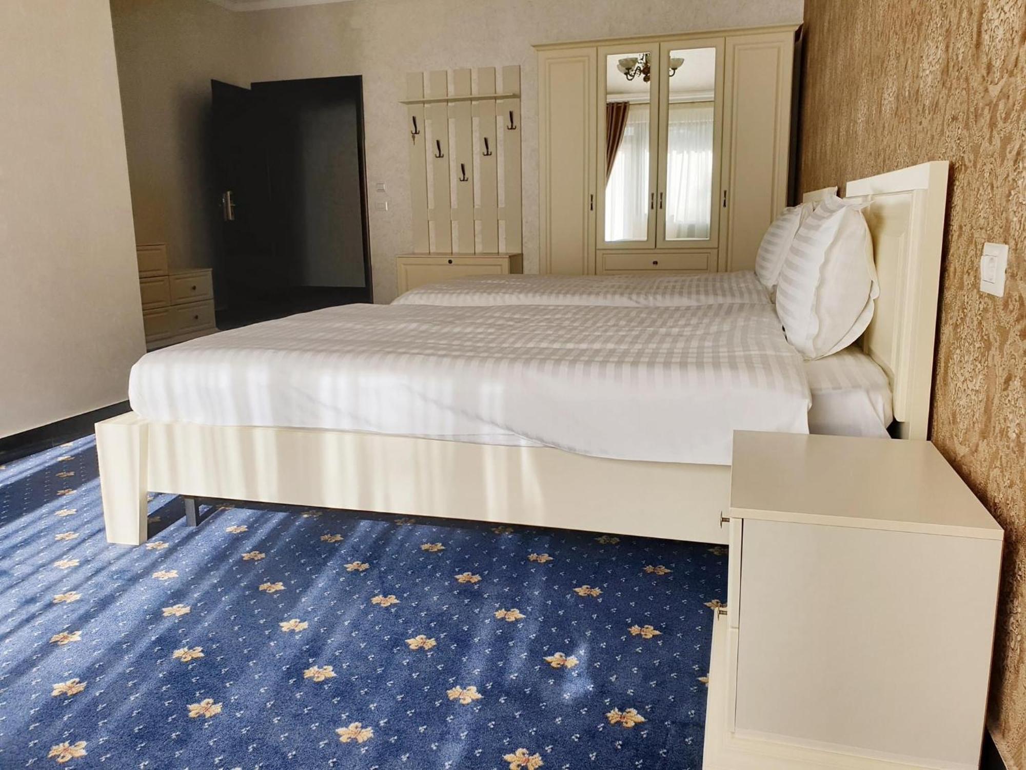 Hotel Bacsoridana Tecuci Luaran gambar